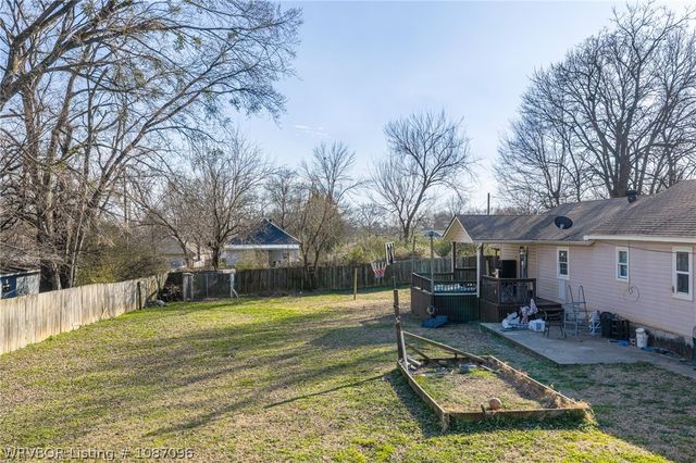 1604 Alma Boulevard, Van Buren, AR 72956