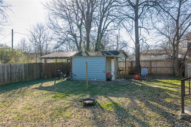 1604 Alma Boulevard, Van Buren, AR 72956