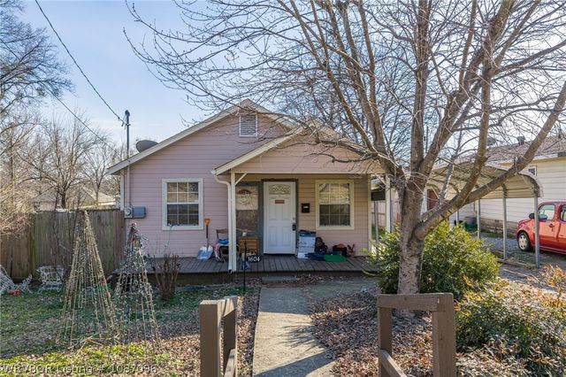 1604 Alma Boulevard, Van Buren, AR 72956