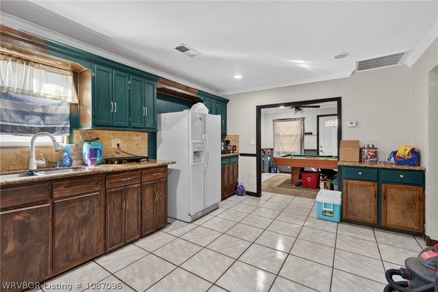 1604 Alma Boulevard, Van Buren, AR 72956