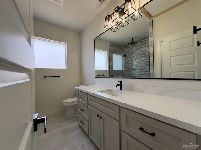 614 La Pointe Avenue, Alton, TX 78573