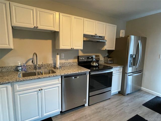 3412 Route 52, Stormville, NY 12582