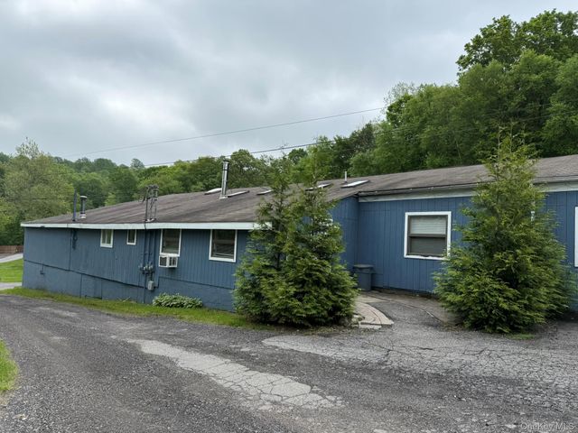3412 Route 52, Stormville, NY 12582