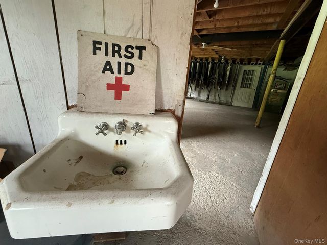 3412 Route 52, Stormville, NY 12582