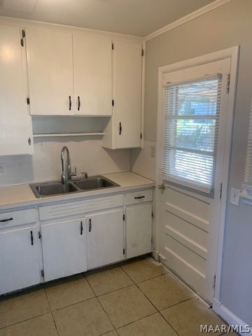 3123 FAIRGROUND Road, Montgomery, AL 36110