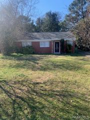 3123 FAIRGROUND Road, Montgomery, AL 36110
