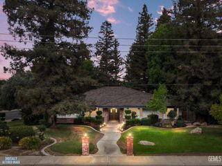 11701 Palm Avenue, Bakersfield, CA 93312