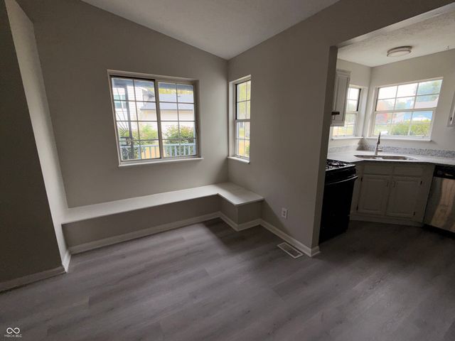 8506 Friendship Lane, Indianapolis, IN 46217