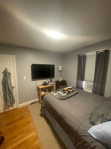 100 Colby Rd 100, Quincy, MA 02171