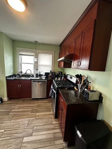 100 Colby Rd 100, Quincy, MA 02171