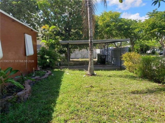 11970 NW 10th Avenue, North Miami, FL 33168