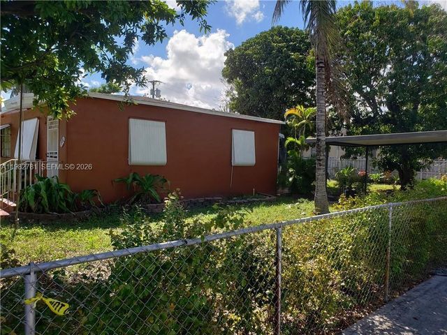 11970 NW 10th Avenue, North Miami, FL 33168