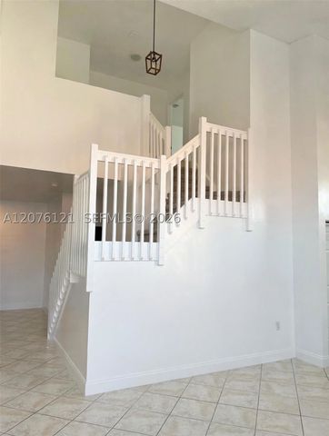 15616 NW 12th Mnr, Pembroke Pines, FL 33028