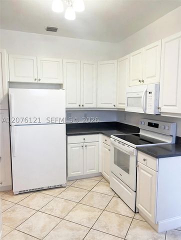 15616 NW 12th Mnr, Pembroke Pines, FL 33028