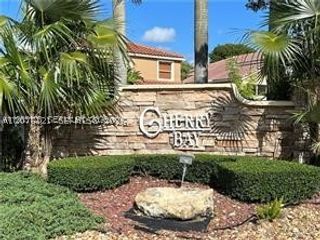 15616 NW 12th Mnr, Pembroke Pines, FL 33028