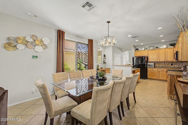 1807 E DUNBAR Drive, Phoenix, AZ 85042
