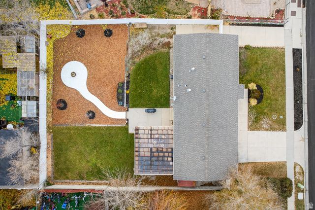 386 E PIONEER AVE, Sandy, UT 84070