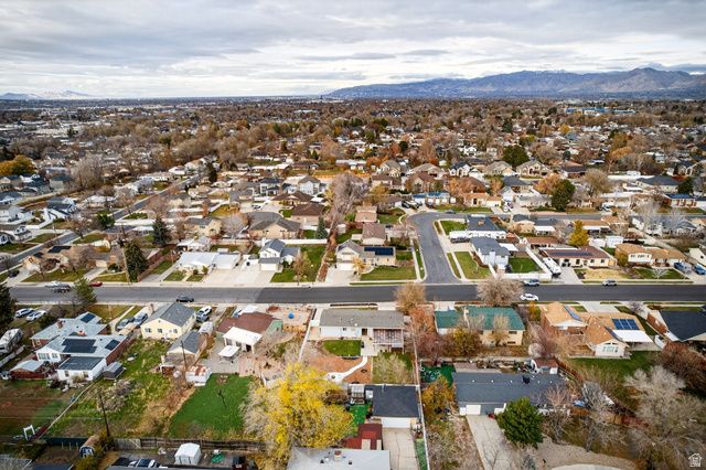 386 E PIONEER AVE, Sandy, UT 84070