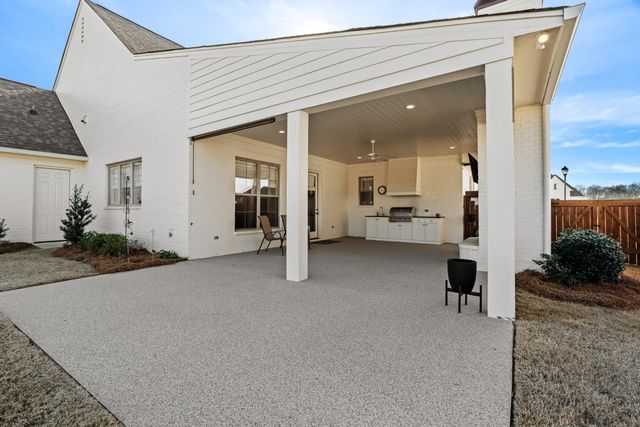 202 Parke Dr., Ridgeland, MS 39157