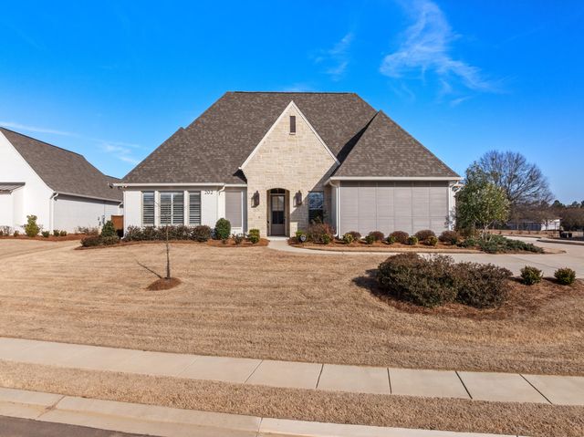 202 Parke Dr., Ridgeland, MS 39157