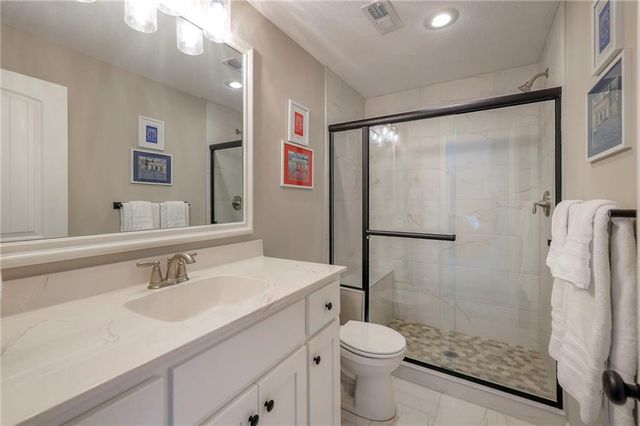 12839 W 173rd Terrace, Overland Park, KS 66221