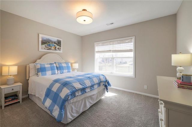 12839 W 173rd Terrace, Overland Park, KS 66221