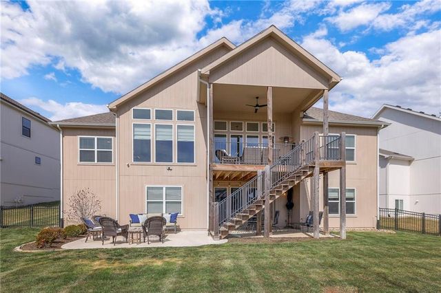 12839 W 173rd Terrace, Overland Park, KS 66221