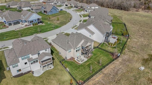 12839 W 173rd Terrace, Overland Park, KS 66221