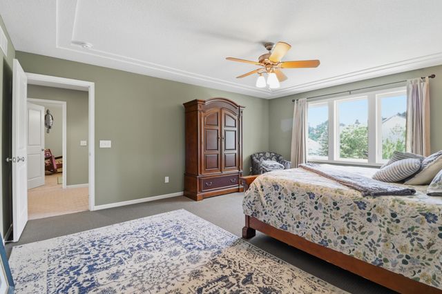 13182 Danube Lane, Rosemount, MN 55068
