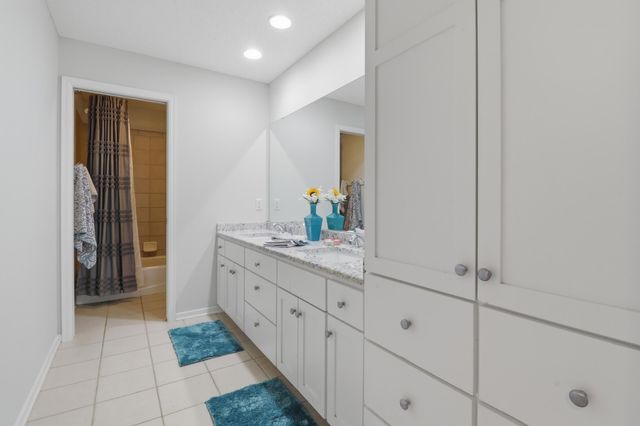 13182 Danube Lane, Rosemount, MN 55068