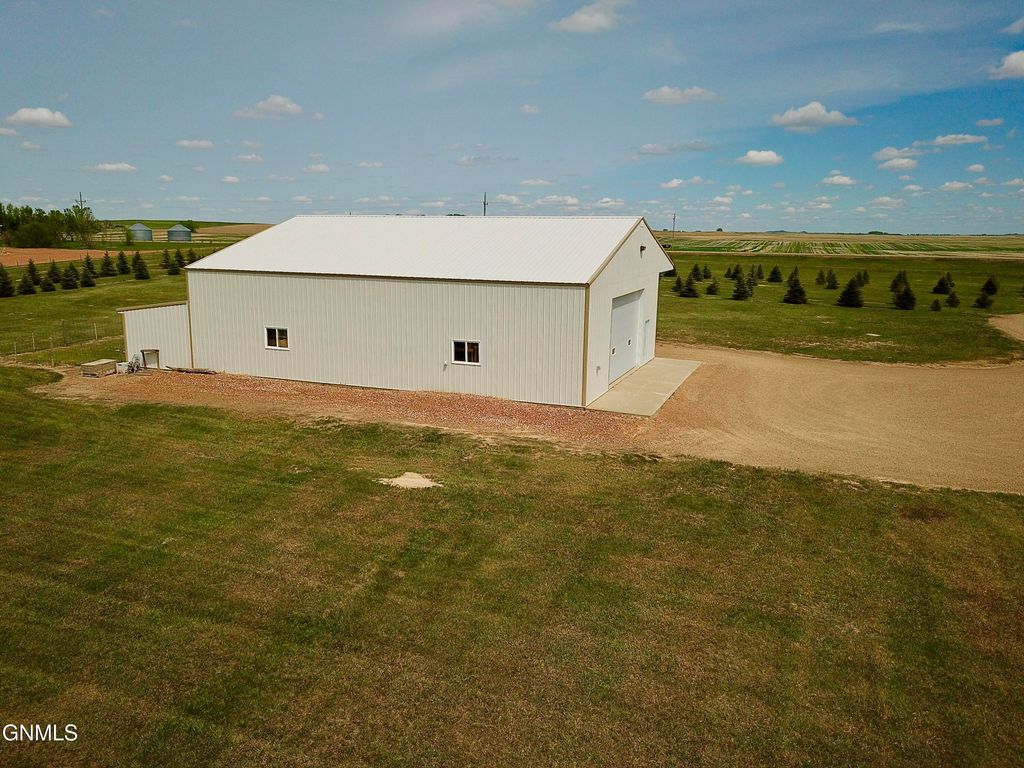 7079 Highway 8, Mott, ND 58646 photo 119