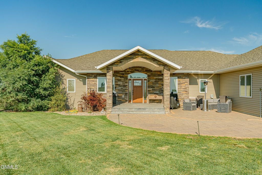 7079 Highway 8, Mott, ND 58646 photo 13