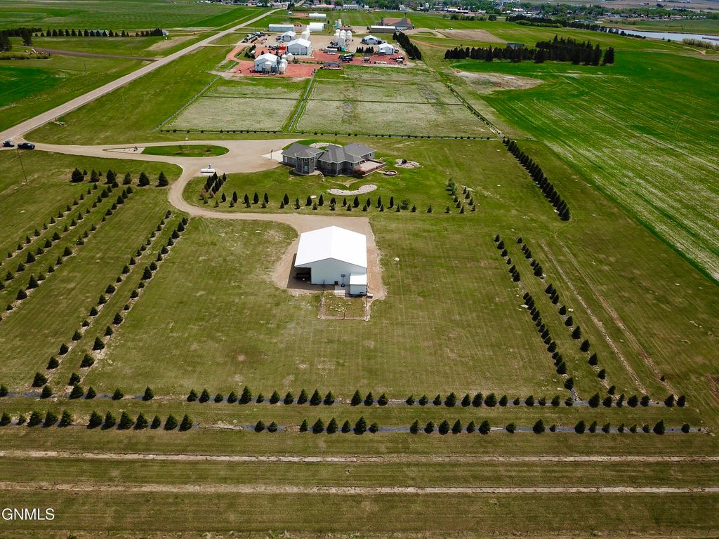 7079 Highway 8, Mott, ND 58646 photo 20