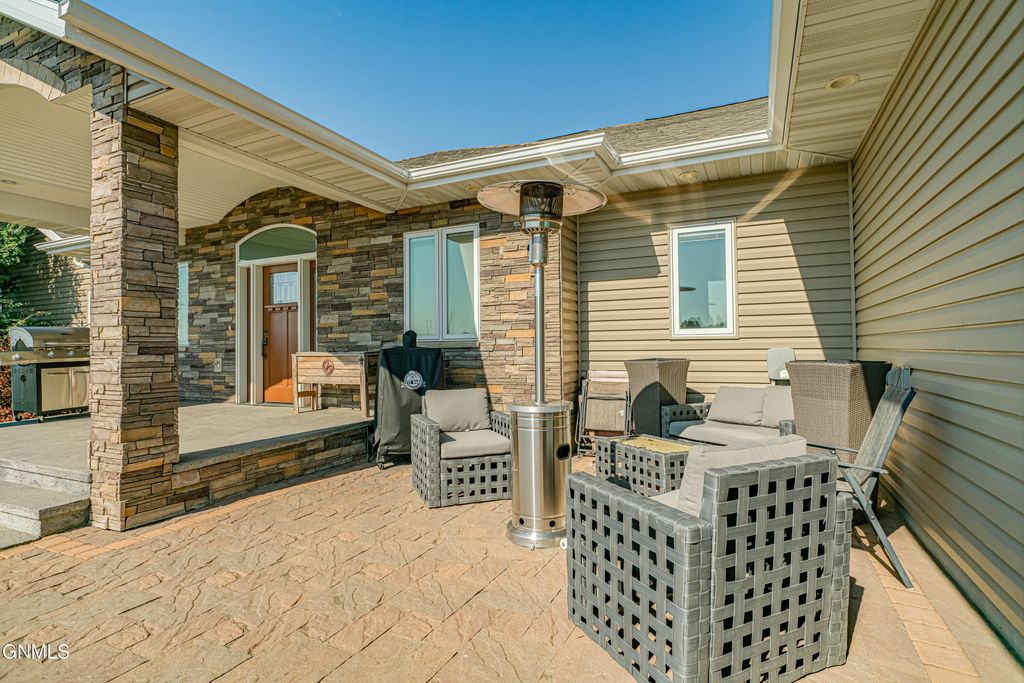 7079 Highway 8, Mott, ND 58646 photo 26