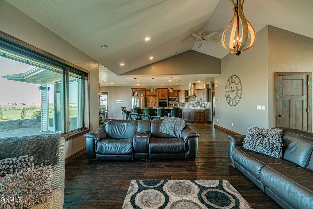 7079 Highway 8, Mott, ND 58646 photo 31