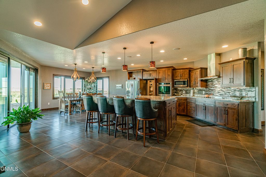 7079 Highway 8, Mott, ND 58646 photo 37