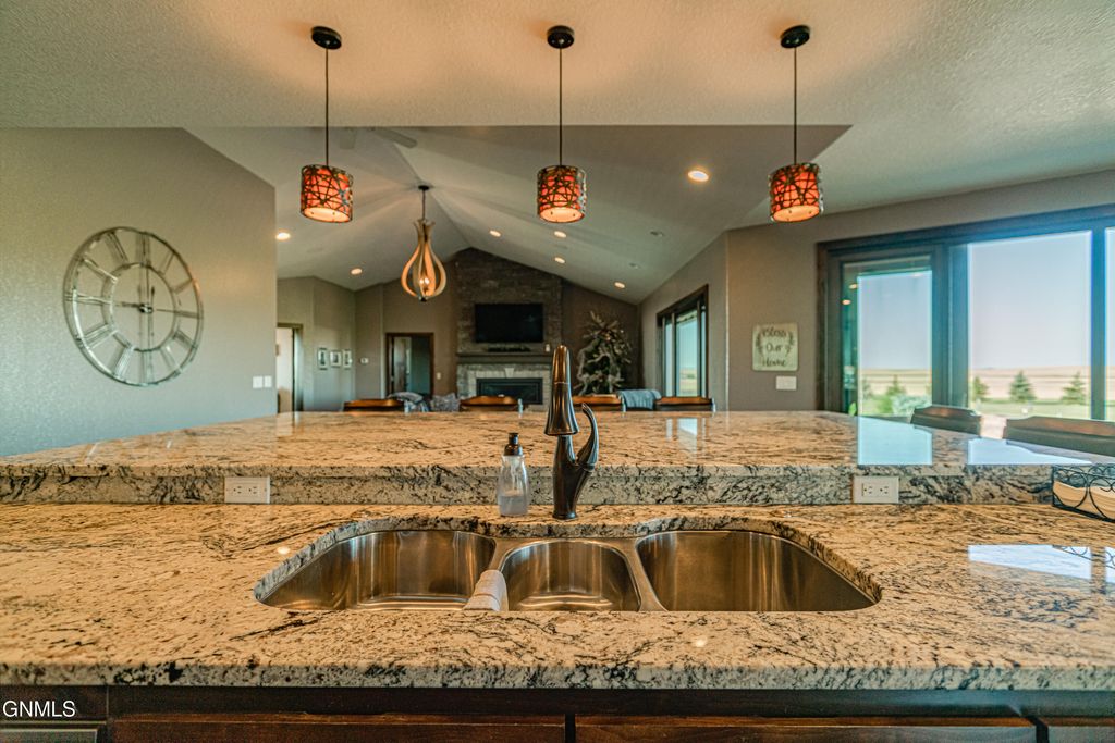 7079 Highway 8, Mott, ND 58646 photo 40