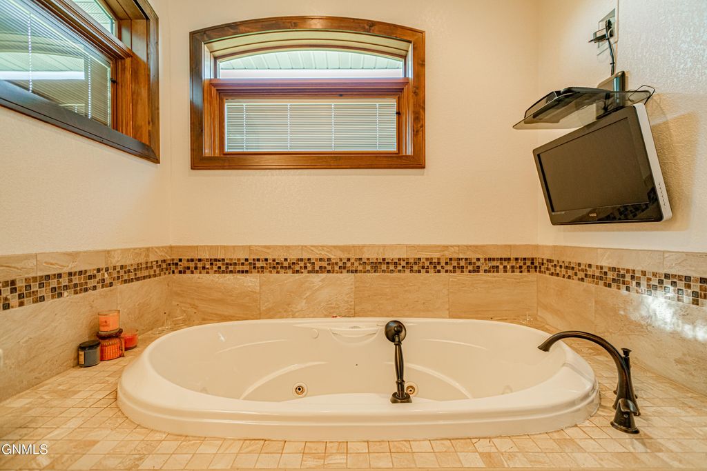 7079 Highway 8, Mott, ND 58646 photo 56