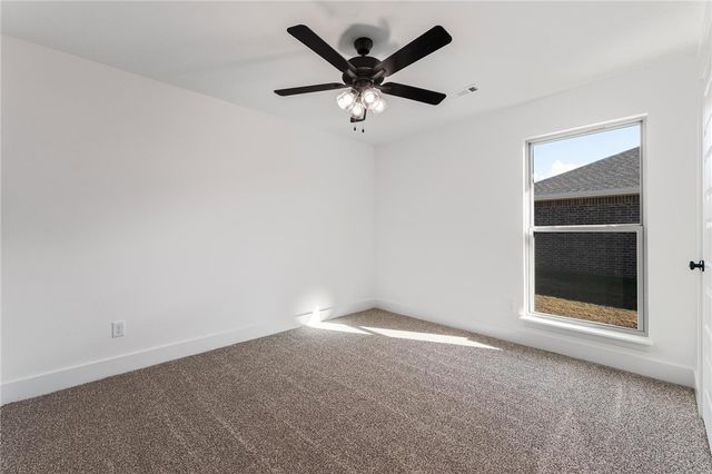 1708 Farmer Street, Pea Ridge, AR 72751