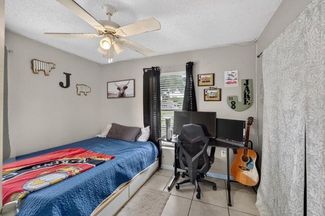 5330 MISTY LAKE DR, Mulberry, FL 33860