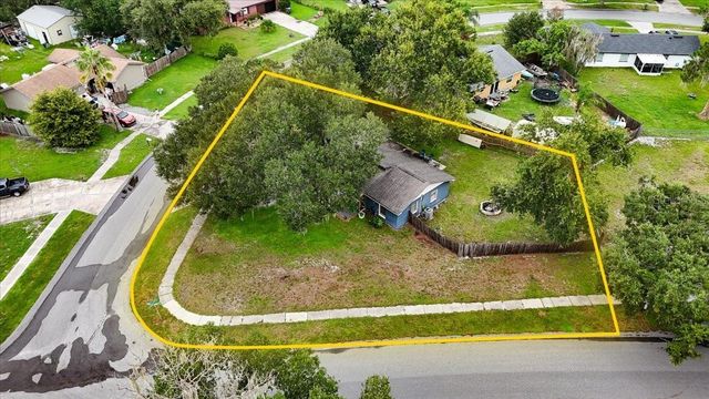 5330 MISTY LAKE DR, Mulberry, FL 33860