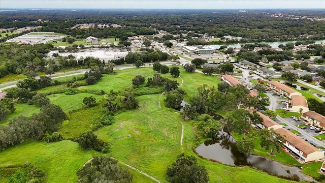 5330 MISTY LAKE DR, Mulberry, FL 33860