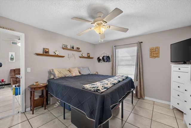 5330 MISTY LAKE DR, Mulberry, FL 33860