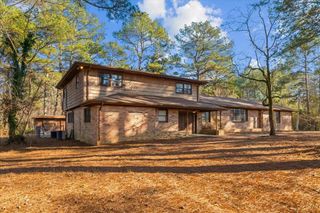 2286 NE Dawnville Beaverdale Road, Dalton, GA 30721
