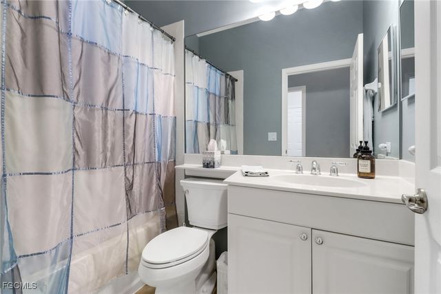 3790 Lakeview Isle CT, Fort Myers, FL 33905