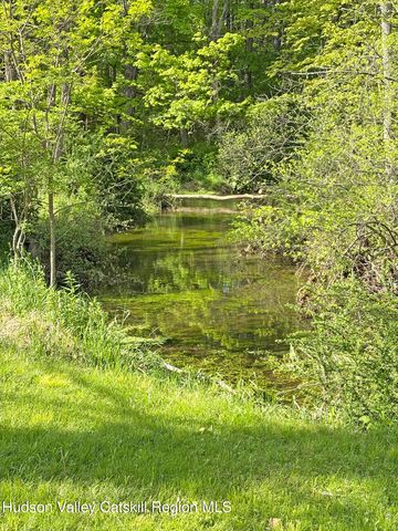 196 Tinker Street, Woodstock, NY 12498