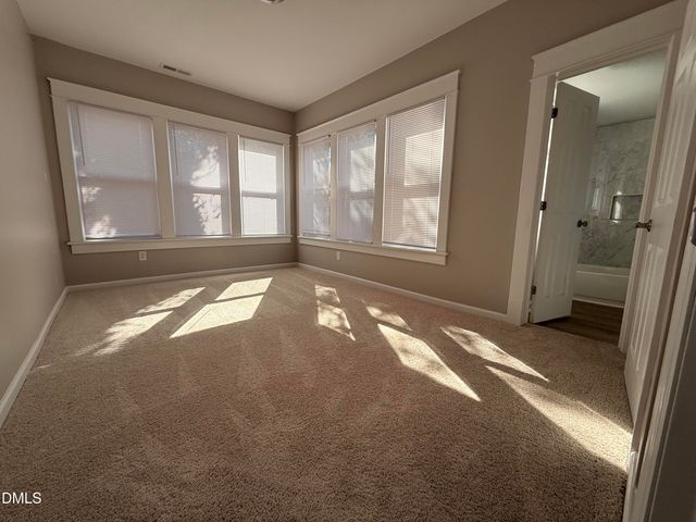 212 Charles Street, Henderson, NC 27536