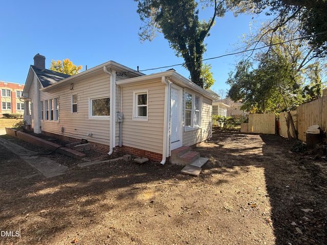 212 Charles Street, Henderson, NC 27536