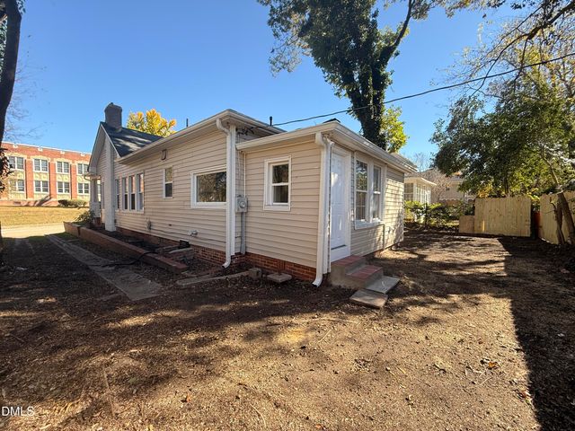 212 Charles Street, Henderson, NC 27536