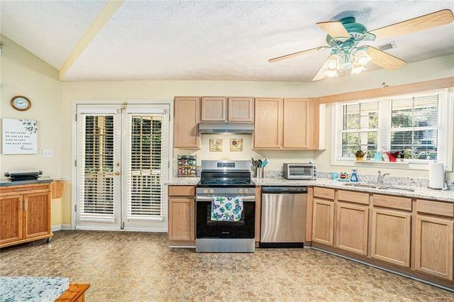 45 Saratoga Way, Covington, GA 30016